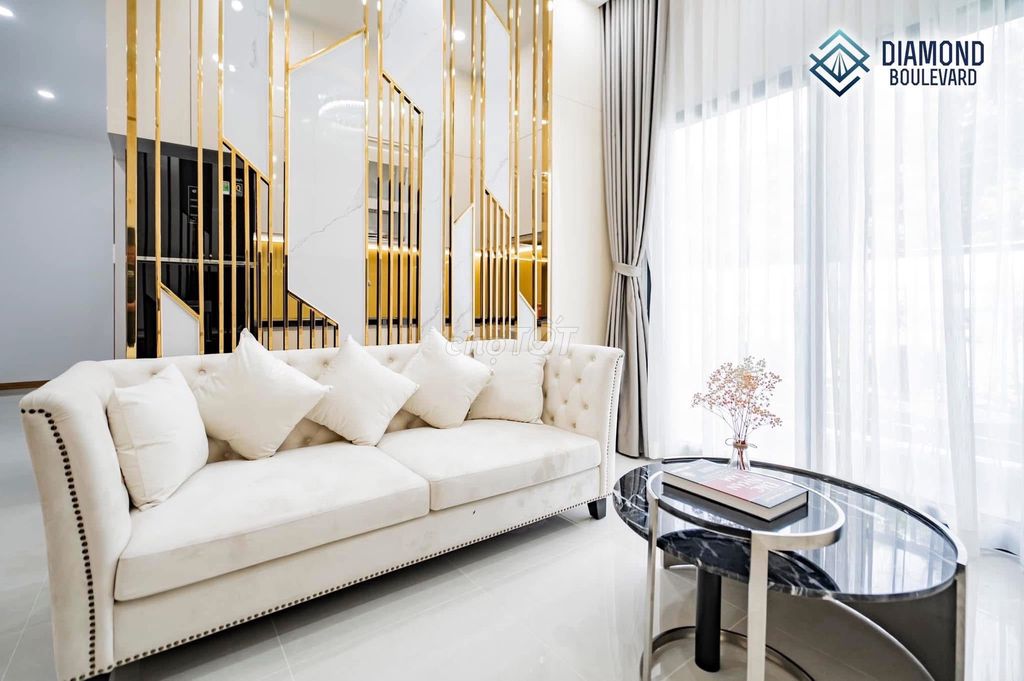 Căn hộ Diamond Boulevard - Full Nội Thất - Nhận nhà ngay