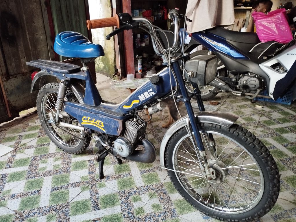 Mobilet Candy hoạt động tốt. Mua bán Xe máy tại Quận 8 Tp Hồ Chí Minh được đăng bởi Trần Quốc Trung hình 5