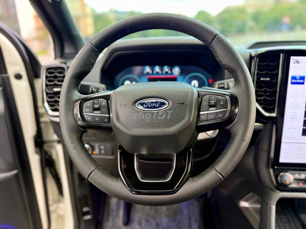 Ford Everest 2022 Titanium Plus 2.0L 4x4 AT. Mua bán Ô tô tại Quận Cầu Giấy Hà Nội được đăng bởi Quang Huy hình 14