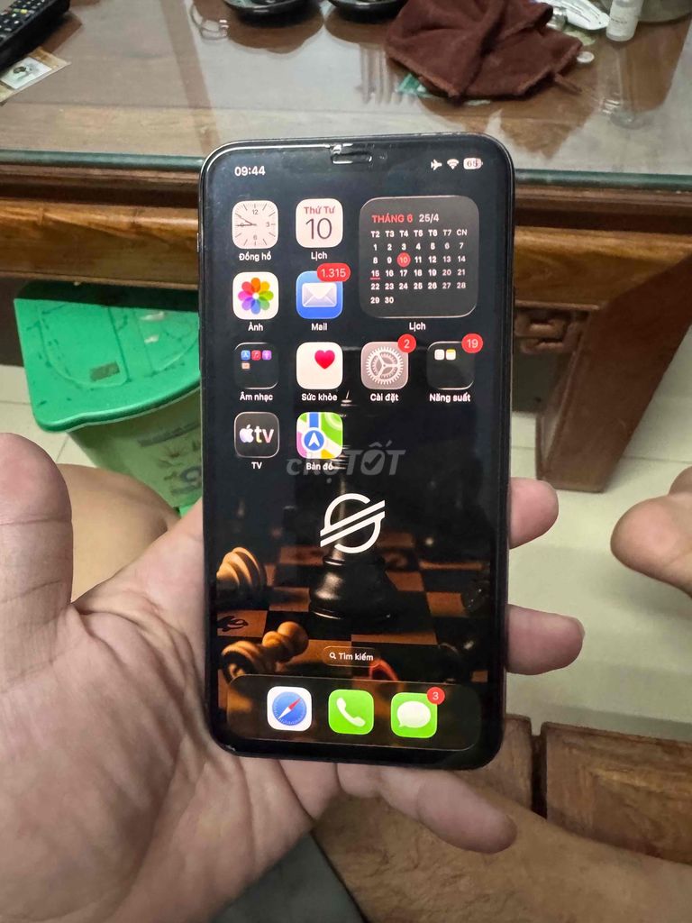 Apple iPhone 11 Pro Max Xám Đã sử dụng. Mua bán Điện thoại tại Thành phố Thanh Hóa Thanh Hóa được đăng bởi Nguyễn anh dũng hình 1