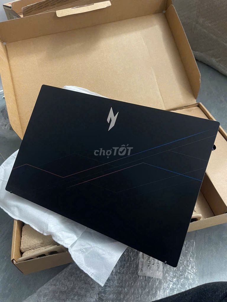 Acer Nitro V Gaming mạnh mẽ, chiến game cực mượt . Mua bán Laptop tại Quận Thanh Khê Đà Nẵng được đăng bởi Nguyễn Văn Chính hình 1