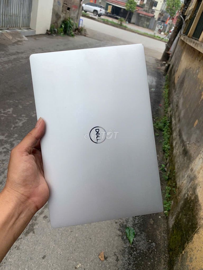 Dell XPS 13 9380 i5 8GB/256GB. Mua bán Laptop tại Huyện Quế Võ Bắc Ninh được đăng bởi Luân hình 1