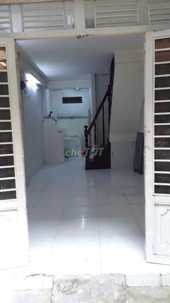 Аренда · 1 комн. · 24 м² · Quận 10, ул. nguyễn tri phương