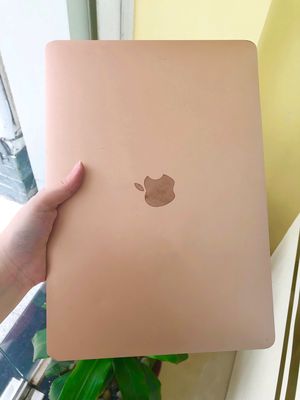 Không cần dùng, bán lại MacBook Air A1932 8Gb Gold. Mua bán Laptop tại Quận 1 Tp Hồ Chí Minh được đăng bởi Bảo