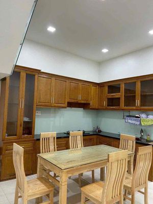 cho thuê nhà phố 3 lầu, khu dân cư an ninh đầy đủ nội thất giá 12tr/th