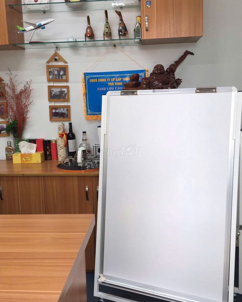 Bảng trắng viết bút lông giá rẻ Flipchart F3. Mua bán Đồ dùng văn phòng tại Quận 12 Tp Hồ Chí Minh được đăng bởi BẢNG VIẾT BAVICO  hình 1