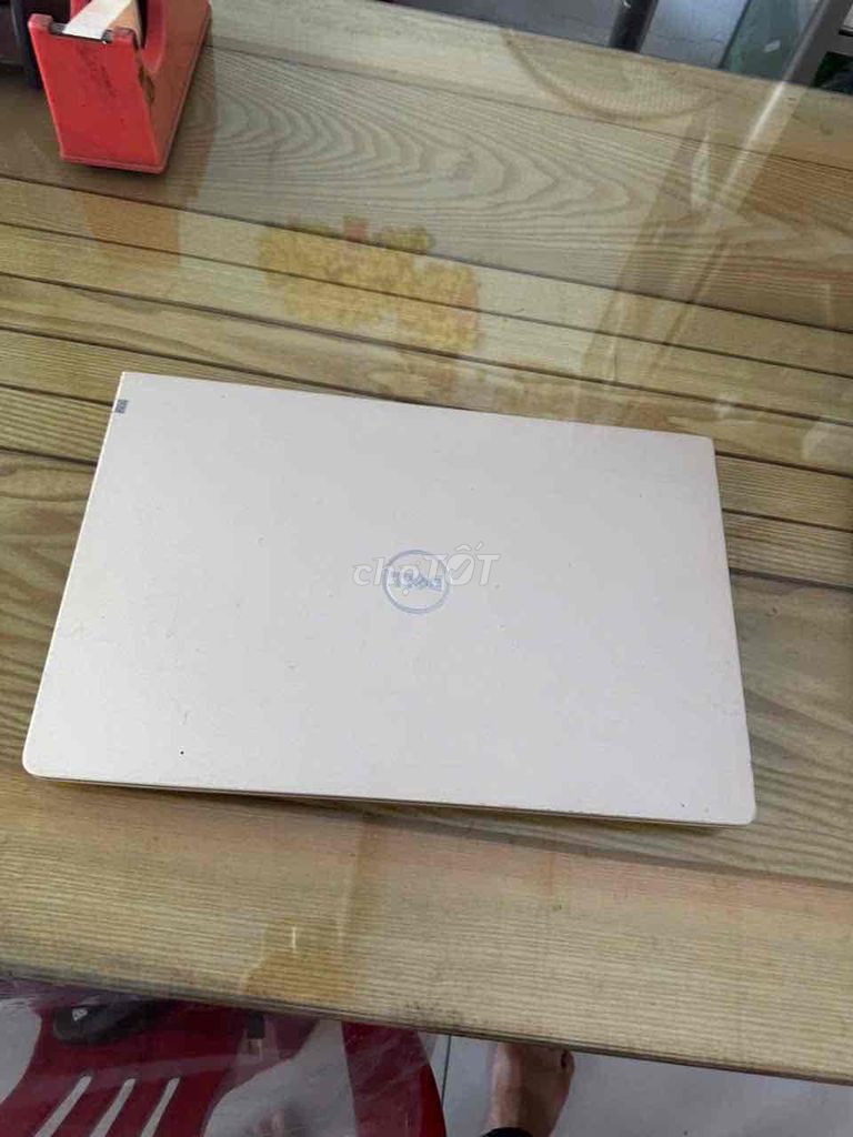 Dell N5568 i5 7200 8GB/240GB Vàng. Mua bán Laptop tại Thành phố Bến Tre Bến Tre được đăng bởi lê minh  mobile hình 1