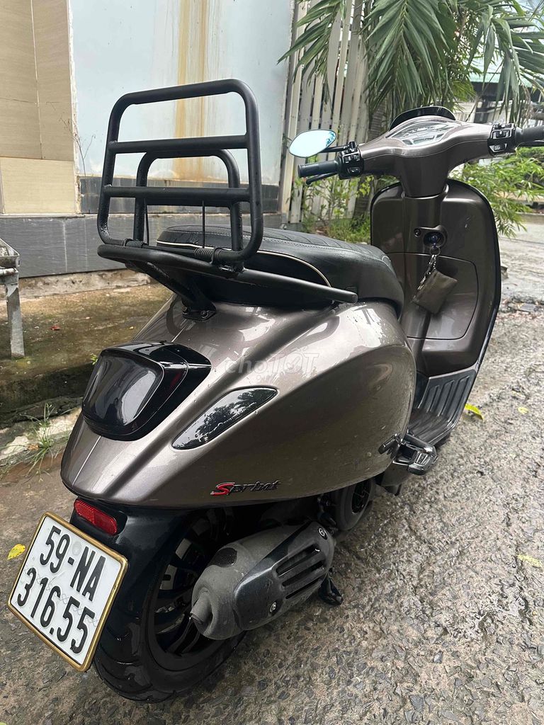 Vespa Sprint 125 ABS – Đèn LED, cuối 2020 – Xe chí. Mua bán Xe máy tại Quận Bình Tân Tp Hồ Chí Minh được đăng bởi Oanh hình 5
