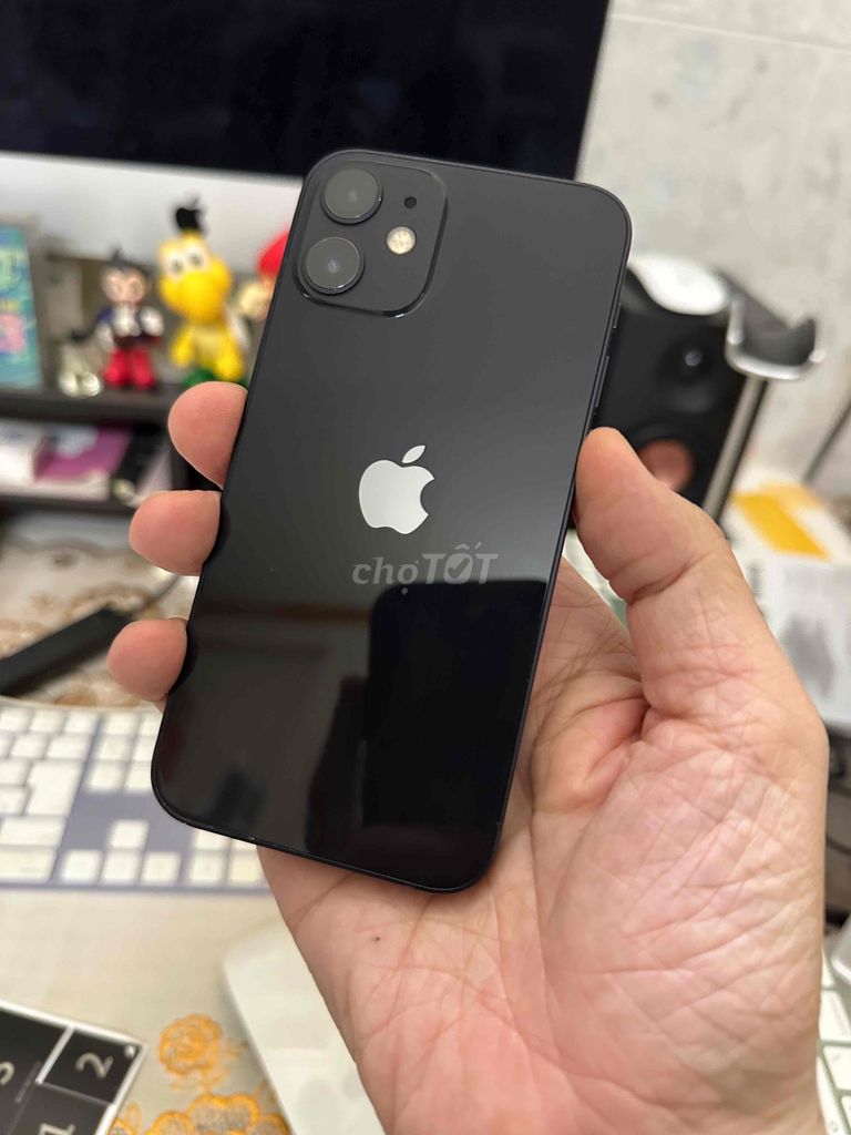 iPhone 12 mini 256GB 99% zin giá tốt. Mua bán Điện thoại tại Quận 4 Tp Hồ Chí Minh được đăng bởi Phạm Duy Luân hình 1