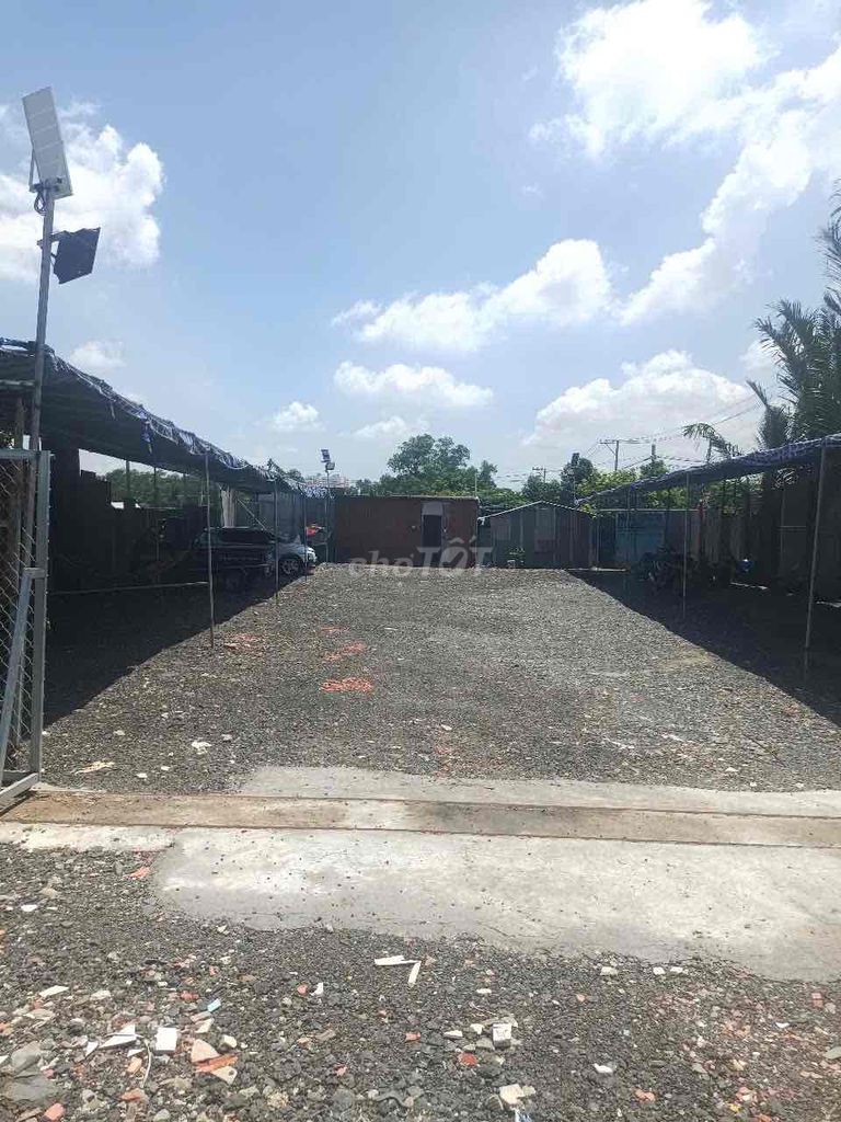 bãi xe 24/24. Dịch vụ tại Huyện Bình Chánh Tp Hồ Chí Minh được đăng bởi Nhat Long Nguyen hình 3