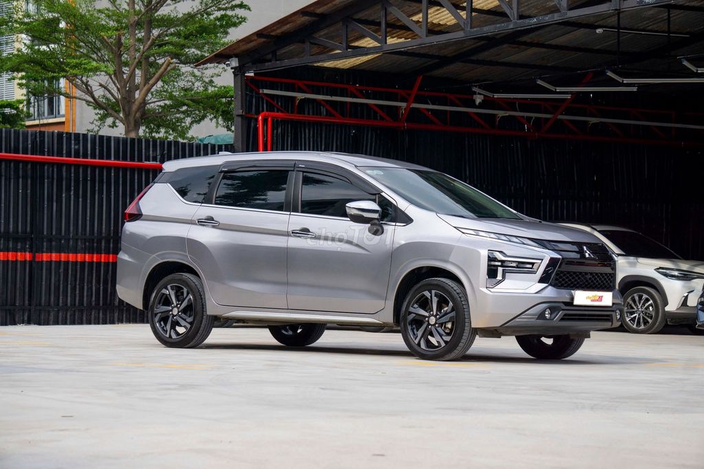 Mitsubishi Xpander 2023 AT Premium - Odo 20500 km