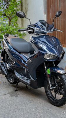 Honda Airblade 160 ABS 2022 Xanh bạc đen. Mua bán Xe máy tại Quận Tân Phú Tp Hồ Chí Minh được đăng bởi XE MÁY TRÚC LINH 