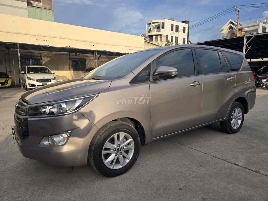 Toyota Innova 2018 photo 4