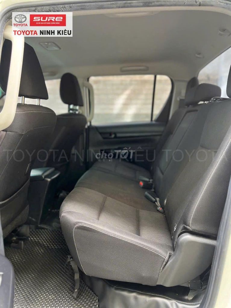 Toyota Hilux 2.4 AT 4x2 2021 Trắng. Mua bán Ô tô tại Quận Ninh Kiều Cần Thơ được đăng bởi Phúc Toyota Ninh Kiều hình 7