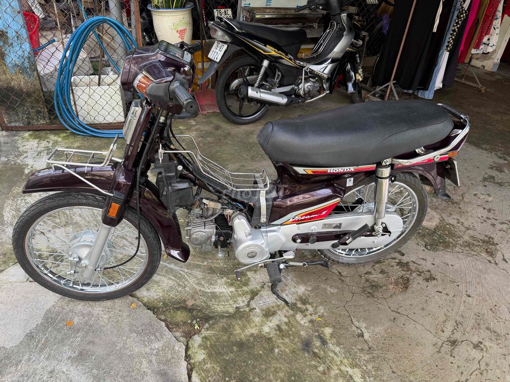 Honda Dream Thái Tân Trang Mới Từ Trong Ra Ngoài. Mua bán Xe máy tại Quận Đồ Sơn Hải Phòng được đăng bởi Hien hình 7