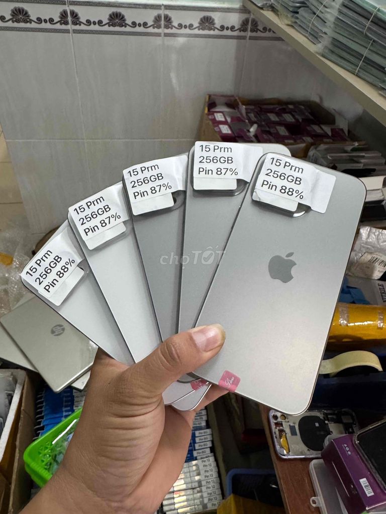 15 Pro Max 256GB trắng - tự nhiên 99%. Mua bán Điện thoại tại Thành phố Bến Tre Bến Tre được đăng bởi Trương Thanh Minh hình 1