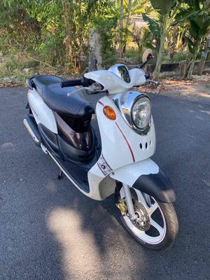Yamaha Classico Trắng Tự động