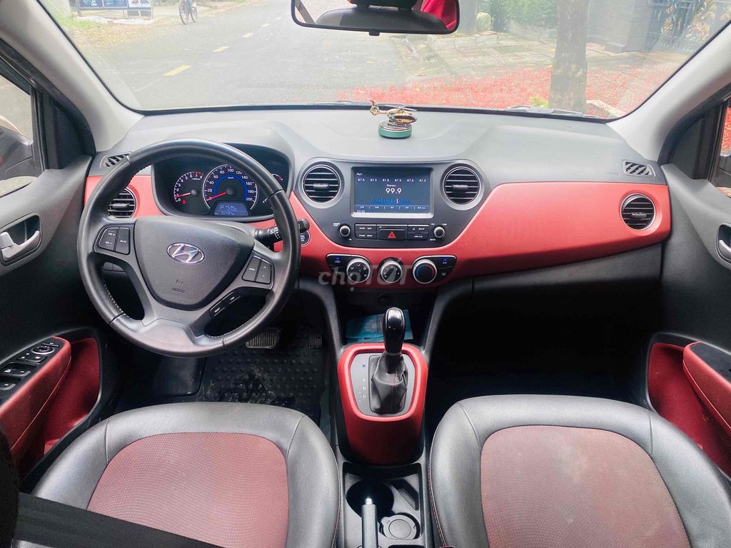 Hyundai Grand i10 2019 Grand 1.2 AT - 30000 km. Mua bán Ô tô tại Thành phố Biên Hòa Đồng Nai được đăng bởi Trường hình 4