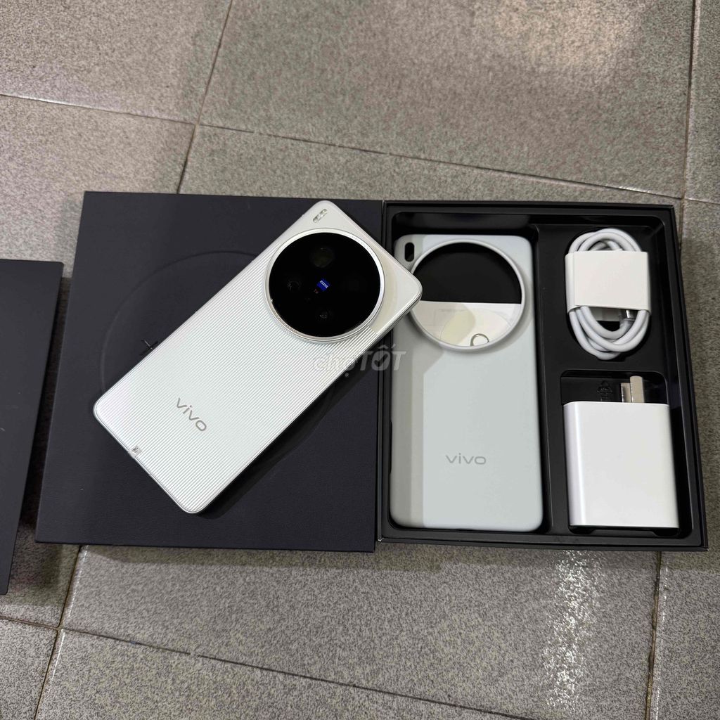 Vivo X200 Ultra 16/512GB Trắng likenew fullbox. Mua bán Điện thoại tại Quận Tân Phú Tp Hồ Chí Minh được đăng bởi Đăng Hòa hình 1