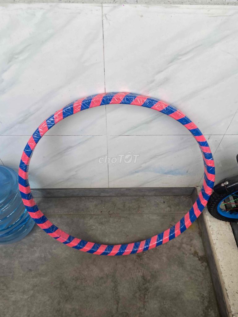 Vòng lắc eo Đỏ Xanh dương 1 mét Mới. Mua bán Đồ thể thao, Dã ngoại tại Quận 6 Tp Hồ Chí Minh được đăng bởi Tên chưa cung cấp hình 1