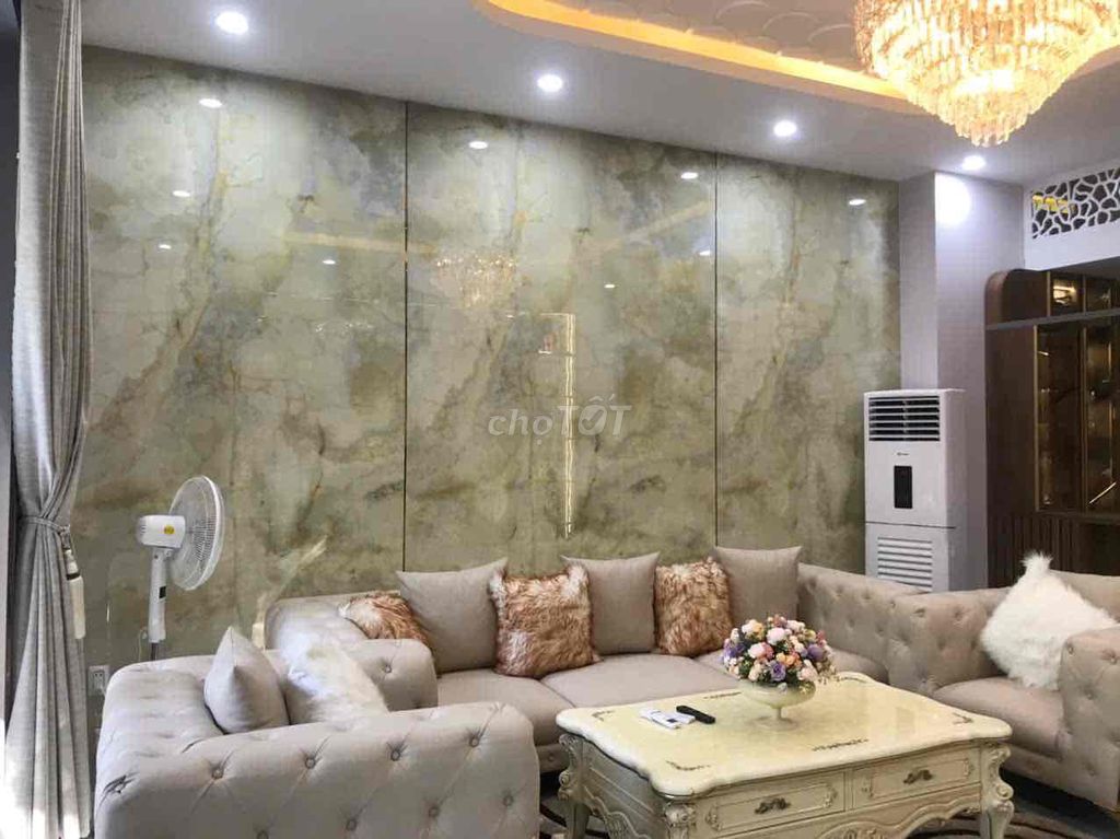 Siêu phẩm mới đẹp 100% nhà 3 tầng, full nội thất cao cấp , Hoà Xu
