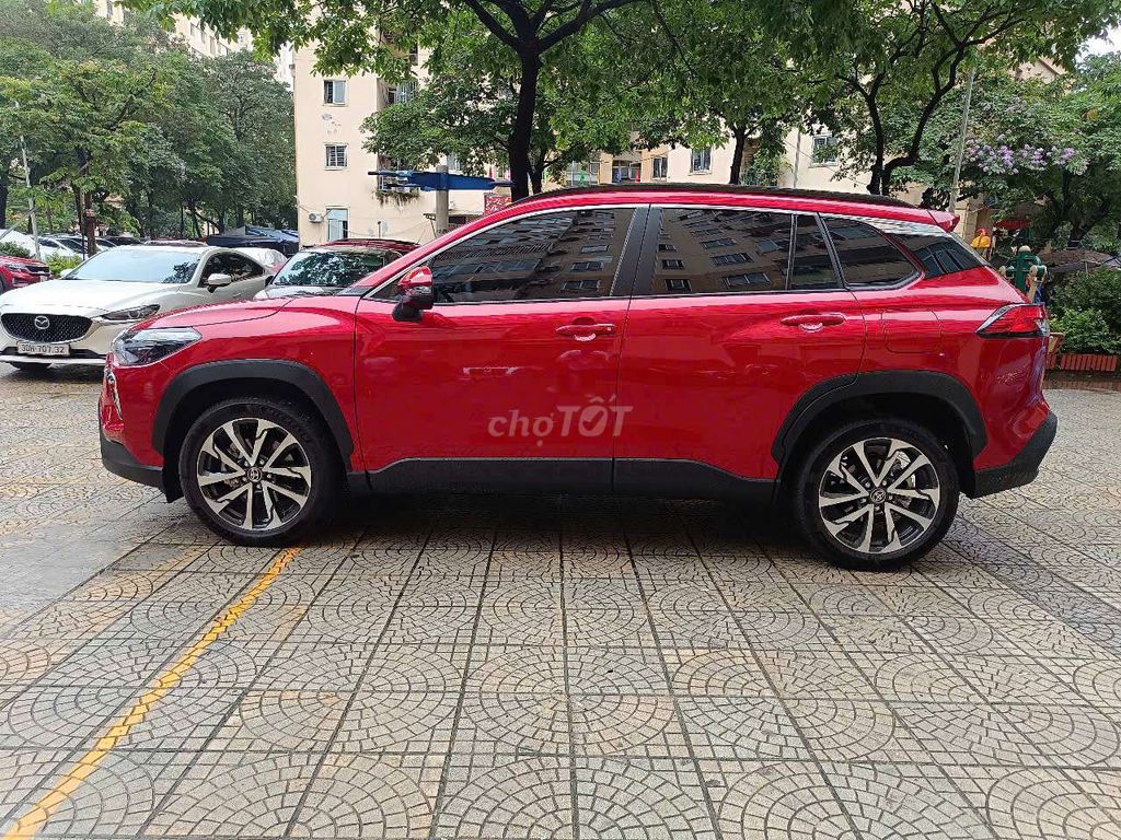 Toyota Cross 2025 1.8V - 1200 km
