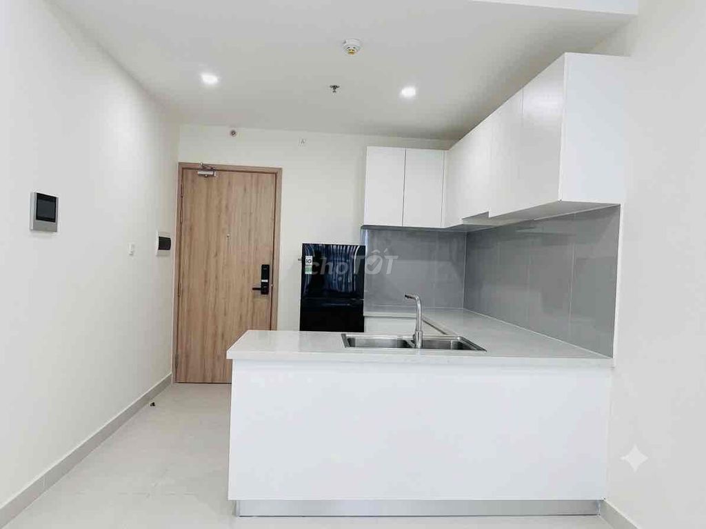 Новая квартира, 2 спальни, с мебелью, хорошая цена в ЖК Aurora Residence
