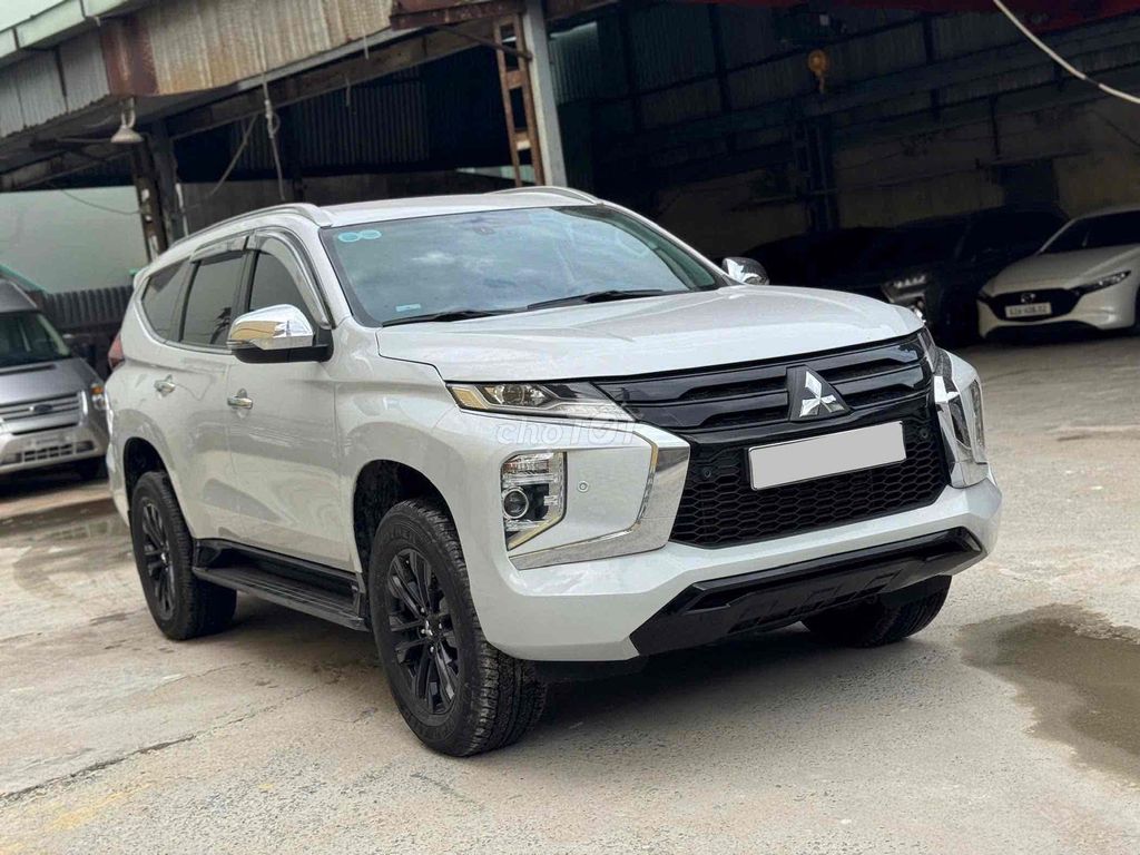 Mitsubishi Pajero Sport 2023 4x2 AT Premium Trắng. Mua bán Ô tô tại Quận Bình Tân Tp Hồ Chí Minh được đăng bởi Thanh Nhã Xe Lướt Sài Gòn hình 2