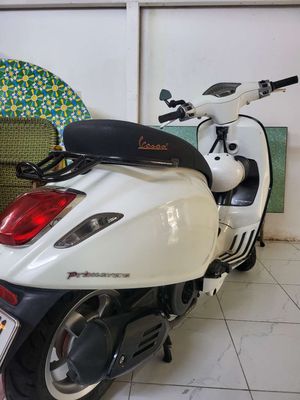 Vespa PRIMAVERA 125CC 2016.. Mua bán Xe máy tại Quận Tân Phú Tp Hồ Chí Minh được đăng bởi Hung