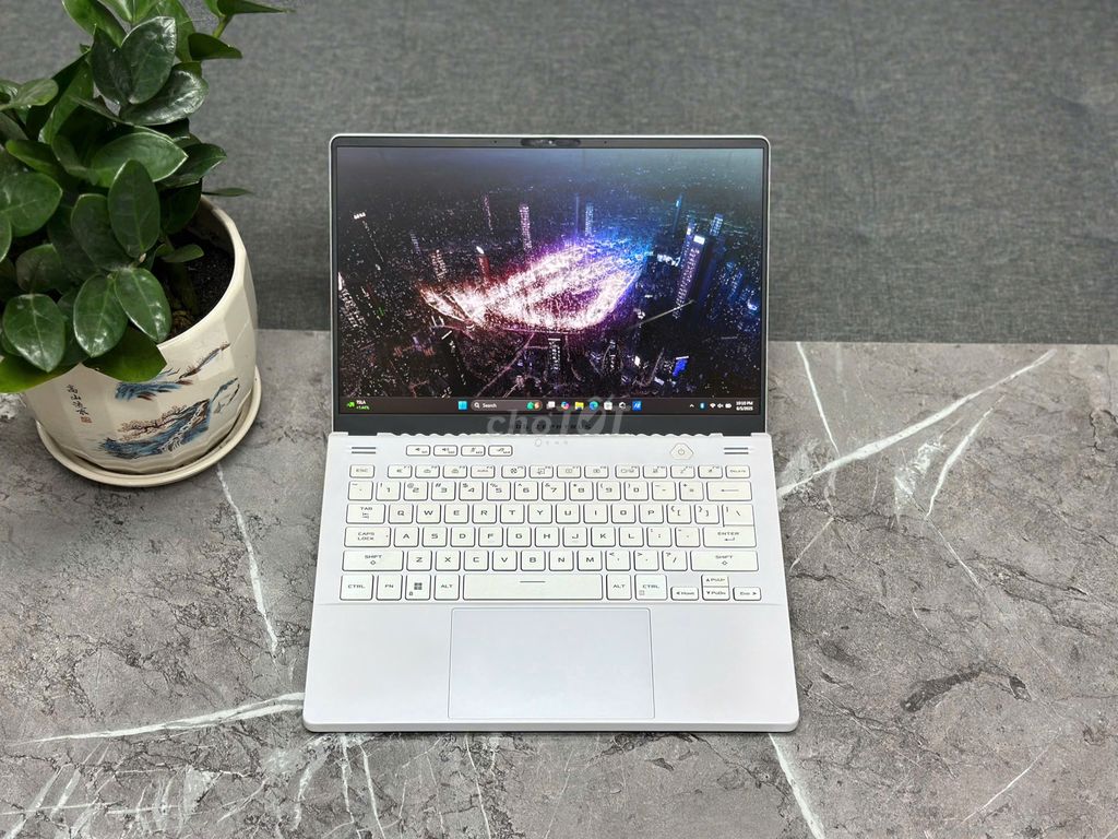 LAPTOP ASUS R9 6900HS/16GB/512GB/RX6700S 8G/14"2K. Mua bán Laptop tại Quận Bình Thạnh Tp Hồ Chí Minh được đăng bởi Z COMPUTER CHI NHÁNH BÌNH THẠNH hình 1