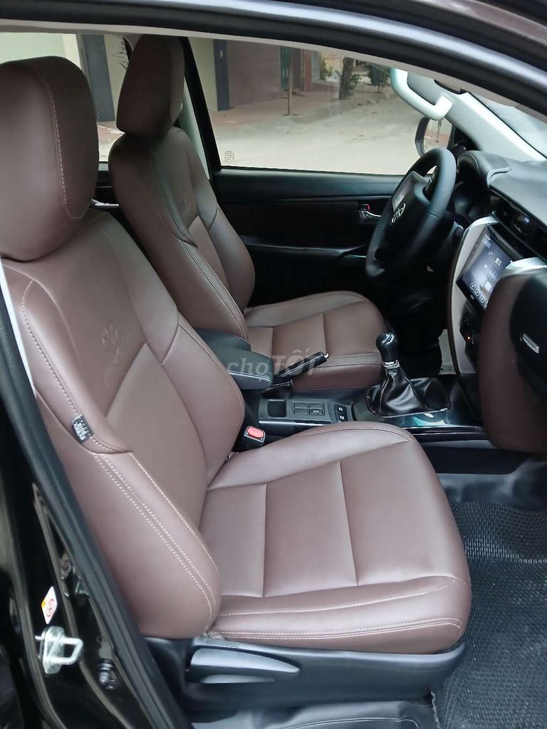 Toyota Fortuner 2019 photo 4