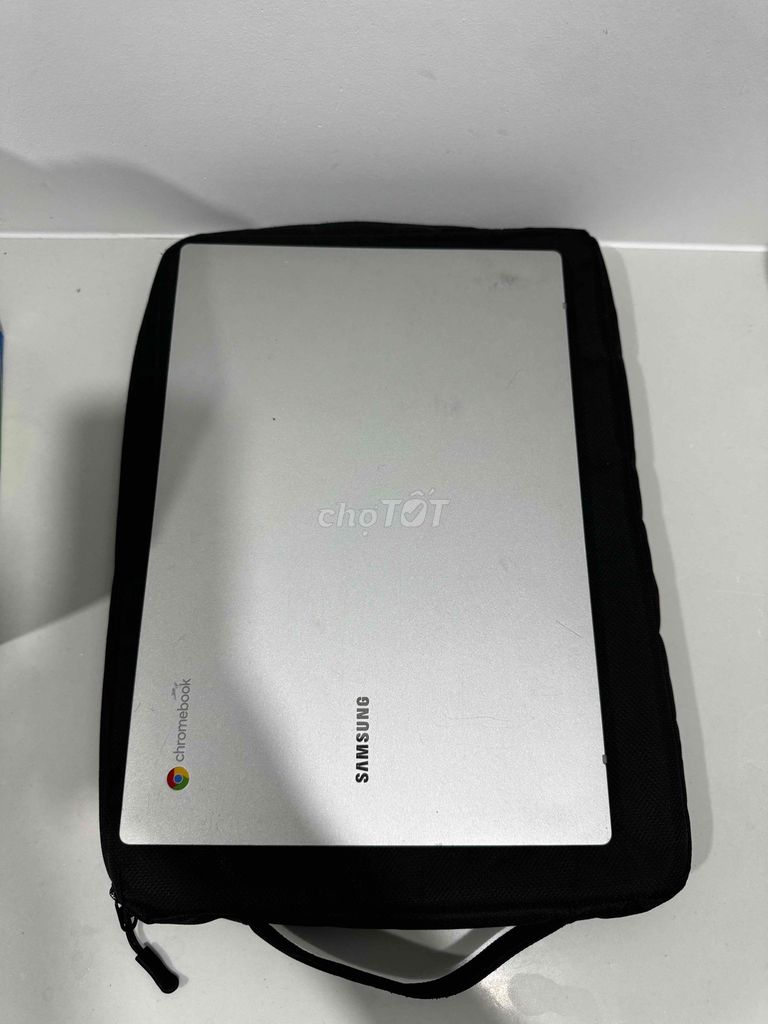 Samsung Galaxy Chromebook Go N4500 11.6 inch 4GB/6. Mua bán Laptop tại Quận Gò Vấp Tp Hồ Chí Minh được đăng bởi Tyvt Tyvt hình 1