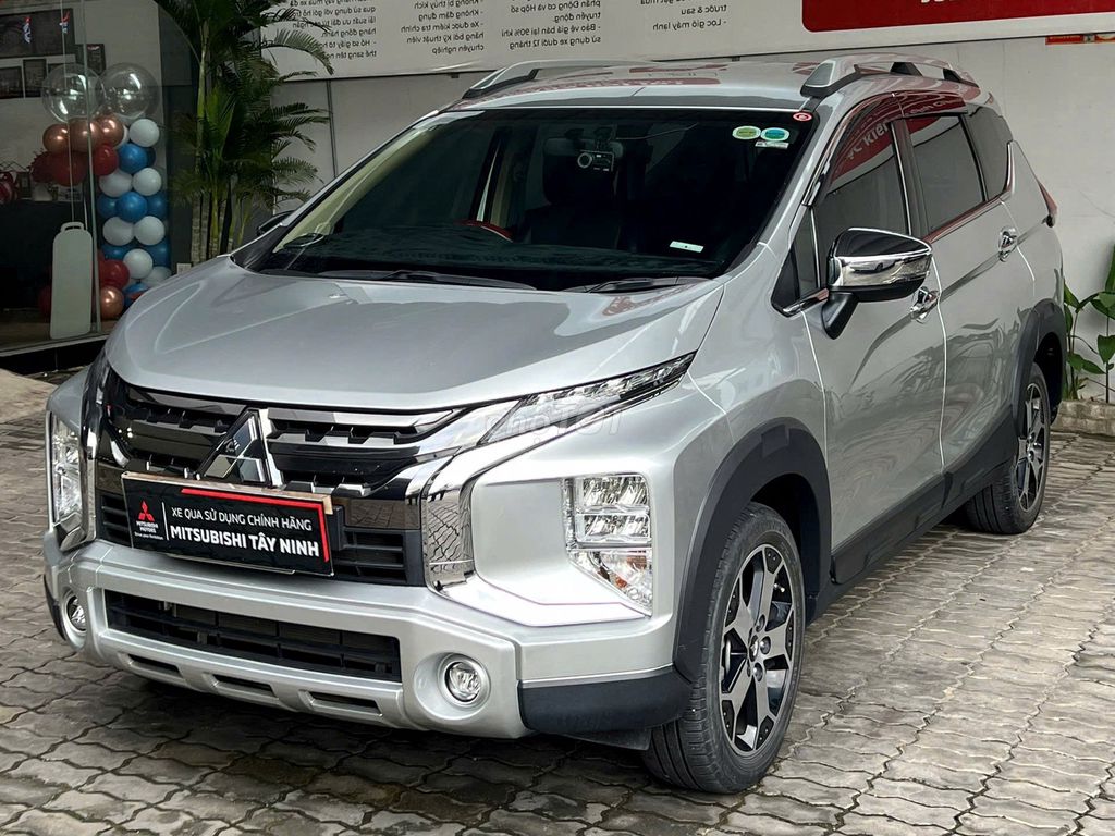 Mitsubishi Xpander Cross 2021 AT - 28300 km