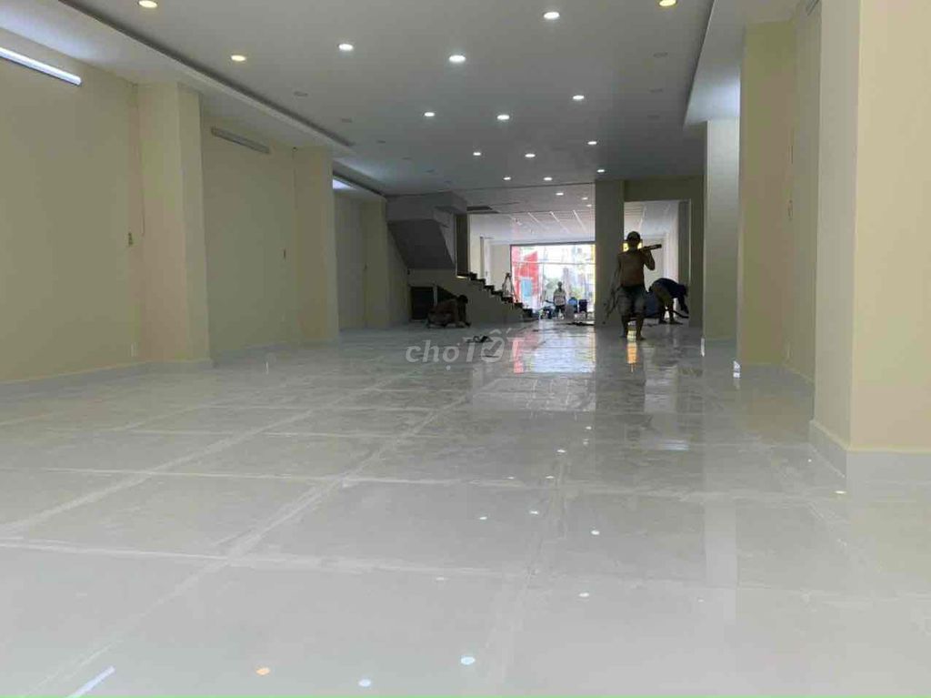 Cho Thuê Nhà Mặt Tiền An Dương Vương Q6 [ 7.2m x 32m 3 Tấm ]