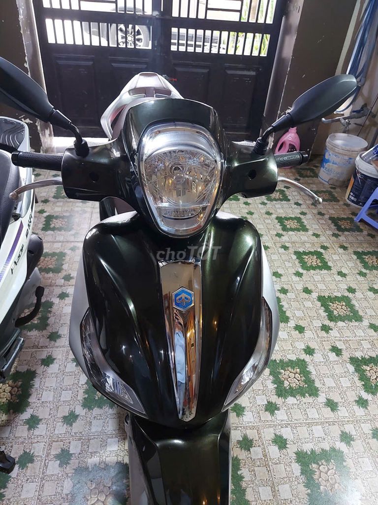 Piaggio Medley 2016 Xanh rêu. Mua bán Xe máy tại Quận Ngũ Hành Sơn Đà Nẵng được đăng bởi Mr Cường hình 6