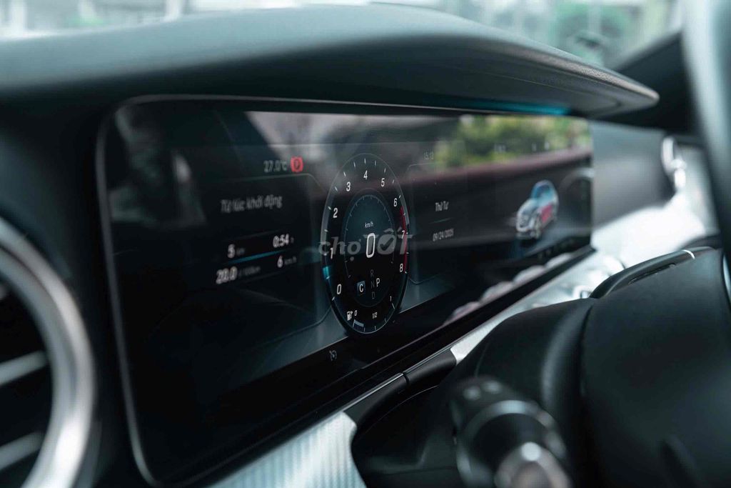 Mercedes Benz E Class 2019 E200 Sport - 40000 km. Mua bán Ô tô tại Quận 7 Tp Hồ Chí Minh được đăng bởi TrầnKimLA hình 20