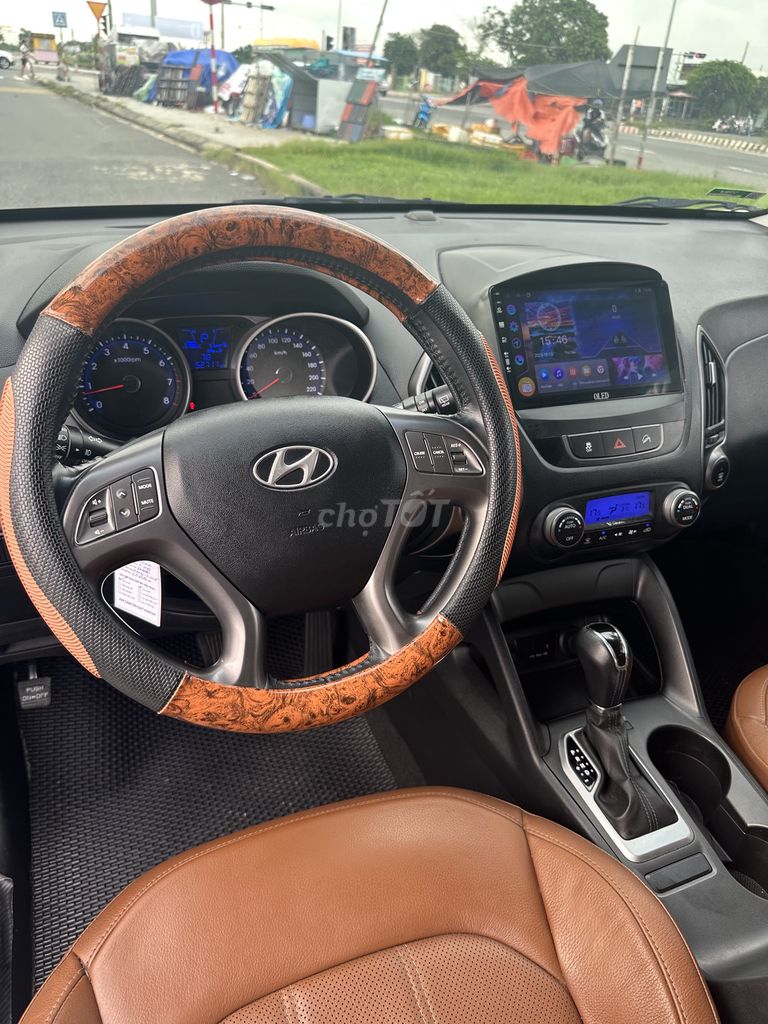 Hyundai Tucson 2013 2.0 AT 2WD - 52700 km. Mua bán Ô tô tại Quận Cẩm Lệ Đà Nẵng được đăng bởi khánh vũ  hình 6