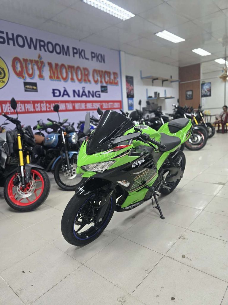 Ninja400 Bản KRT odo chuẩn 10.500km(lướt,hiếm). Mua bán Xe máy tại Quận Thanh Khê Đà Nẵng được đăng bởi Quý Moto Cycle 21 điện biên phủ Đà Nẵng hình 1