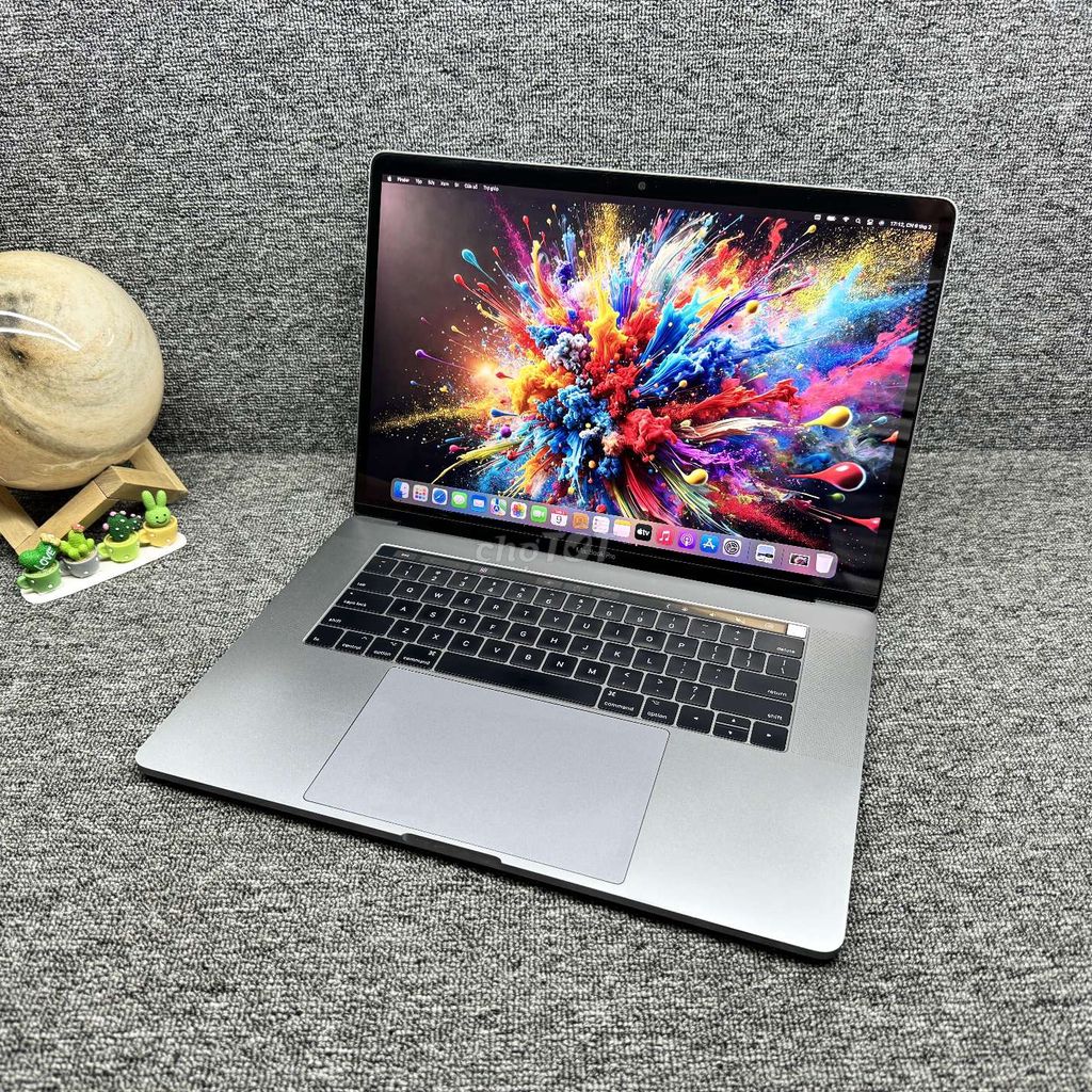 Macbook Pro 2017 15" - i7 / Ram 16G / Máy đẹp ✅