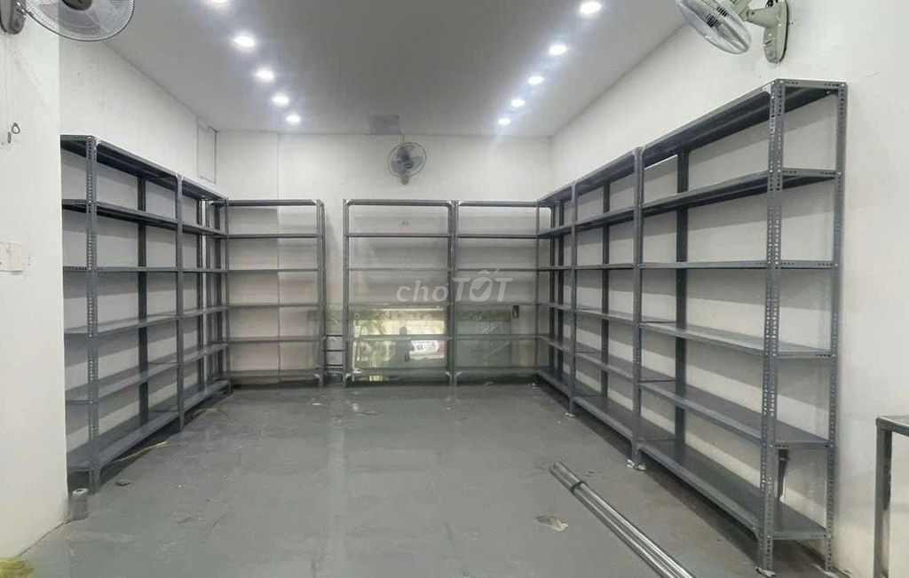 Kệ sắt V lỗ Xám. Mua bán Tủ, kệ gia đình tại Quận Bình Thạnh Tp Hồ Chí Minh được đăng bởi LÂM KỆ SẮT hình 1
