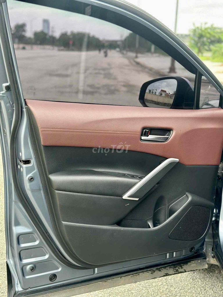 Toyota Corola Cross. Mua bán Ô tô tại Thành phố Huế Thừa Thiên Huế được đăng bởi MN hình 9