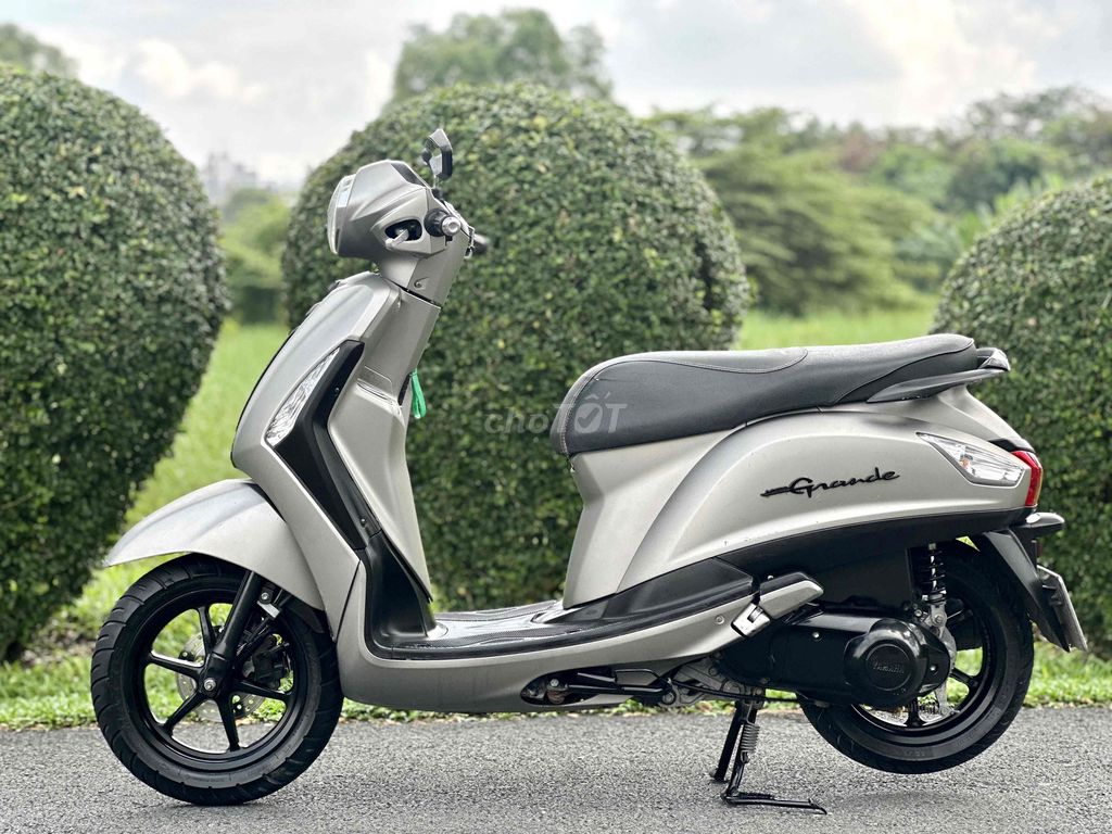 ✅✅ Grande 125cc.Zin Nguyên Bản. Siêu Keng. Mua bán Xe máy tại Quận Gò Vấp Tp Hồ Chí Minh được đăng bởi VESPA ĐỨC NGUYỄN  hình 6