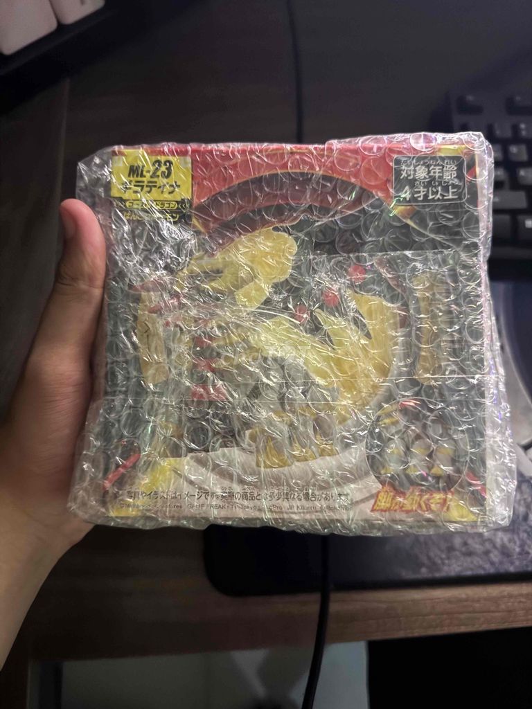 Mô hình Takara Tomy Giratina Pokemon. Mua bán Đồ sưu tầm, đồ cổ tại Quận Bình Tân Tp Hồ Chí Minh được đăng bởi Tiến trung hình 1
