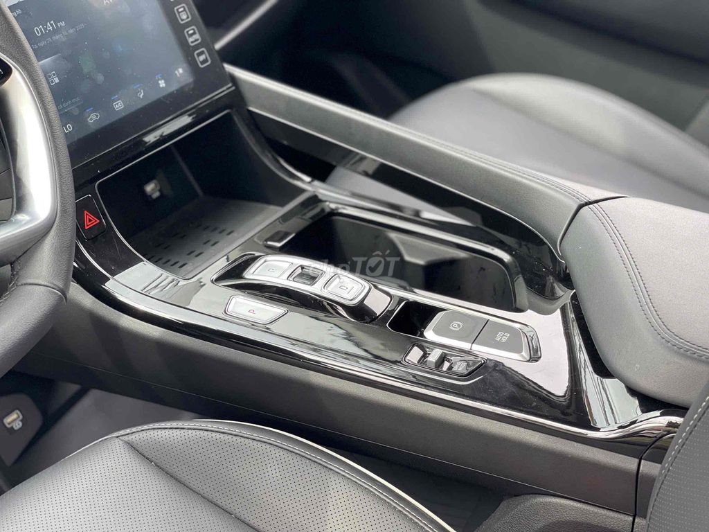 Hyundai Custin 2025 Đặc Biệt 1.5T - 8.000km chuẩn. Mua bán Ô tô tại Thành phố Thủ Đức Tp Hồ Chí Minh được đăng bởi Ô TÔ SÀI GÒN hình 11