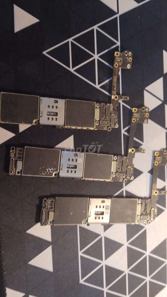 Mainboard iPhone 6S Plus Kim loại, nhựa. Mua bán Linh kiện (RAM, Card...) tại Huyện Hiệp Hòa Bắc Giang được đăng bởi Ngo Phung hình 1