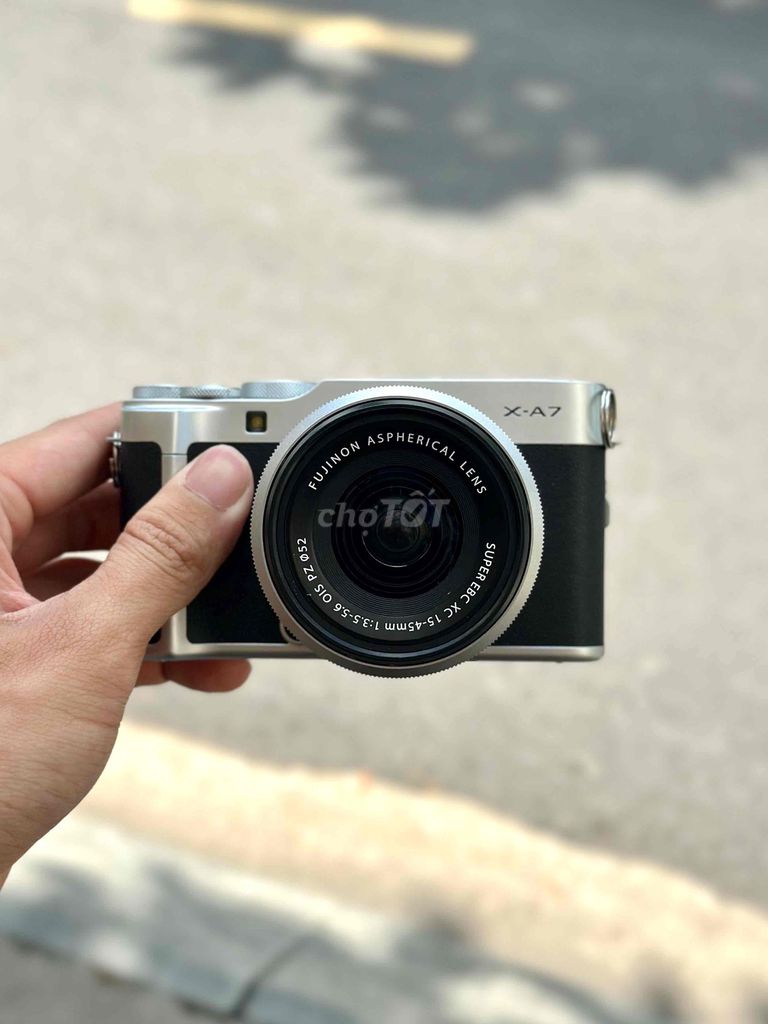 Máy ảnh Fujifilm X-A7 Bạc. Mua bán Máy ảnh, Máy quay tại Quận Gò Vấp Tp Hồ Chí Minh được đăng bởi Nguyễn Huy Hoàng hình 1