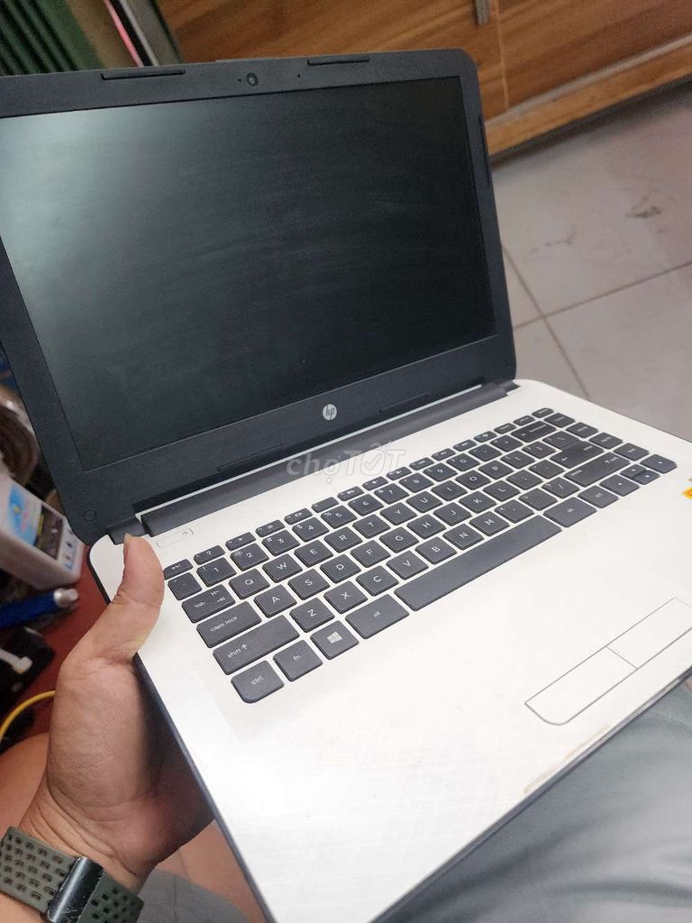 HP Laptop i3 4005U 4GB/320GB. Mua bán Laptop tại Quận 4 Tp Hồ Chí Minh được đăng bởi Phong Ka hình 1