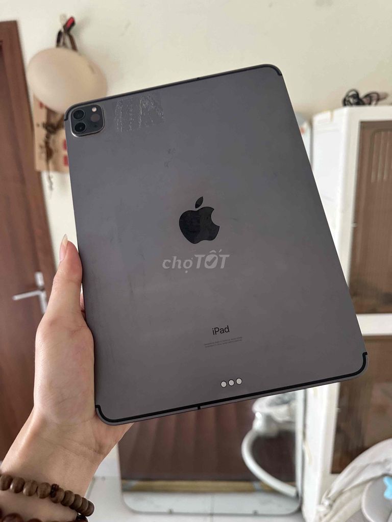 Apple iPad Pro 2020 11 inch 512GB. Mua bán Máy tính bảng tại Quận Bắc Từ Liêm Hà Nội được đăng bởi Vũ Thương hình 1