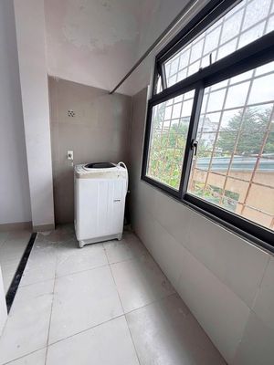 Rent · 3 bd · 100 м² · Quận Ngũ Hành Sơn, ул. Gần Bùi Tá Hán