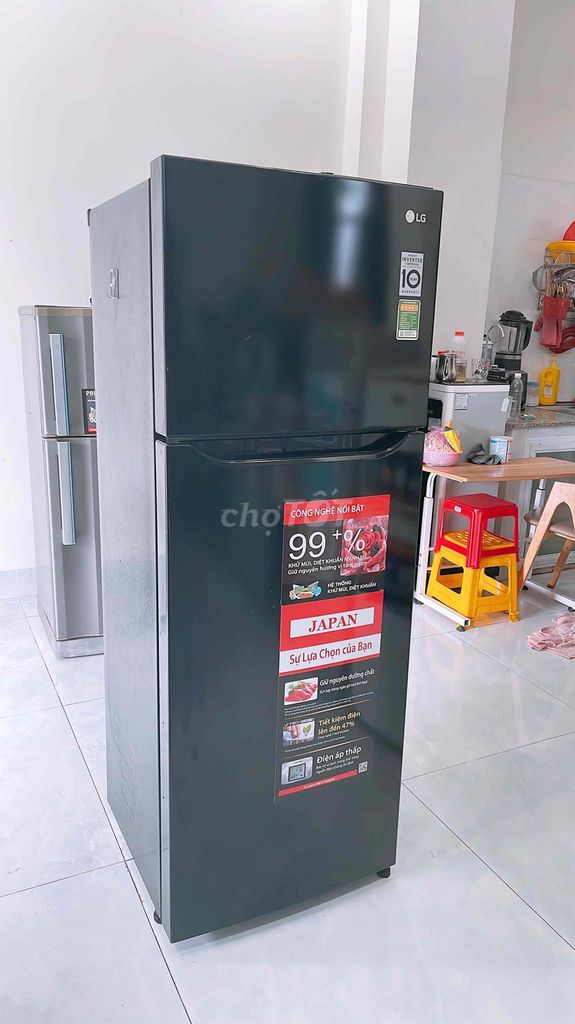 thanh lý tủ lạnh LG inverter 221l rin keng